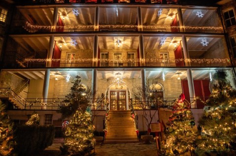 Ride A Christmas Train Then Stay In A Christmas-Themed Hotel For A Holly Jolly Arkansas Adventure