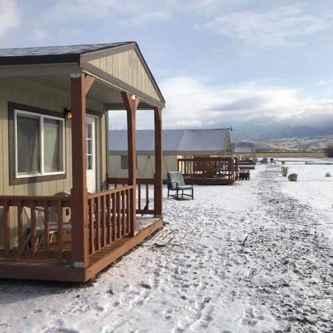 You'll Find A Luxury Glampground At Wildland Gardens In Utah, It's Ideal For Winter Snuggles And Relaxation
