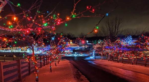 There Are More Than 30 Lighted Displays At Ohio’s Country Lights Drive-Thru In Lake Metroparks Farmpark