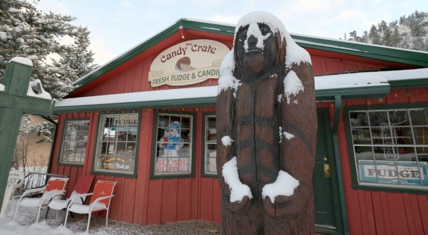This Mountaintop Country Store In New Mexico Sells The Most Amazing Homemade Fudge You’ll Ever Try
