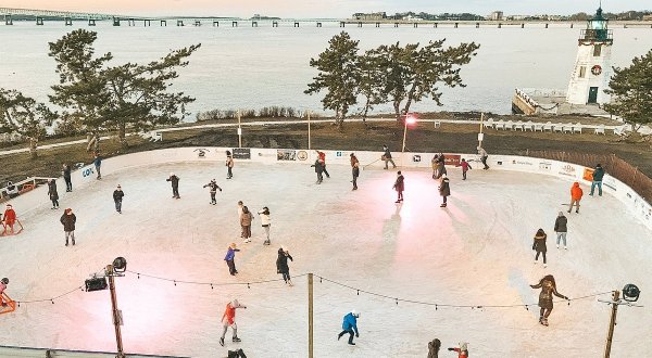 The Rhode Island Resort Where You Can Go Ice Skating And Dine In An Igloo This Winter