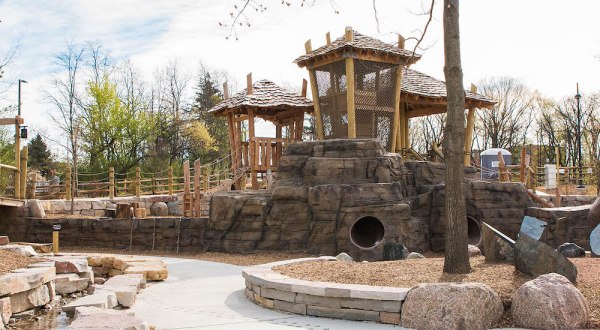 The Nature-Themed Playground In Illinois That’s Oh-So Special