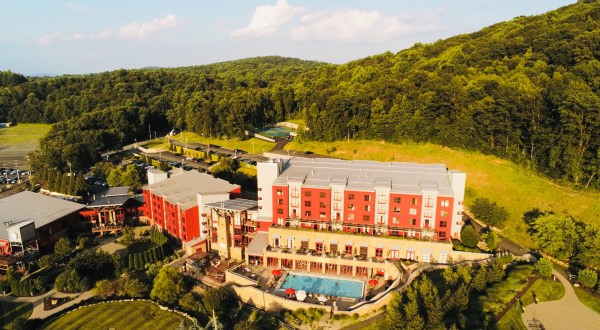 Visit Bear Creek Mountain Resort, A Beautiful Mountain Resort In Pennsylvania