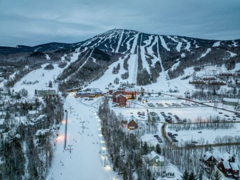 The Small Town In Maine That Comes Alive During The Winter Season