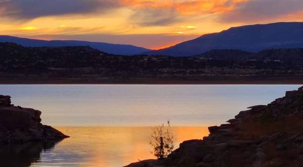 Here Are 11 Of The Most Beautiful Lakes In New Mexico, According To Our Readers