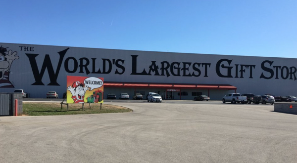 This Massive Gift Shop In Missouri Is Like No Other In The World