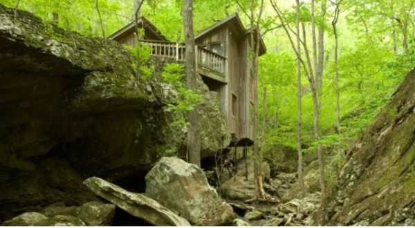 This Hidden Resort In Arkansas Is The Perfect Place To Get Away From It All