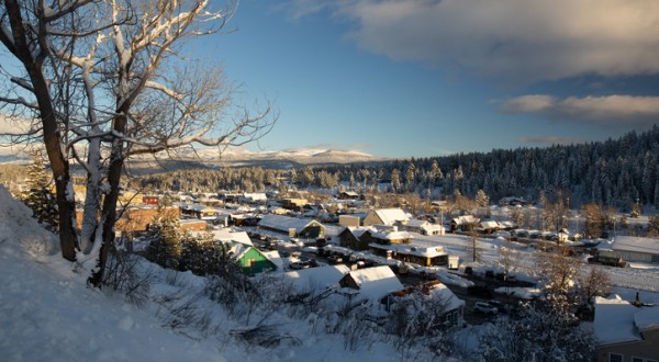 Christmas In These 7 Northern California Towns Looks Like Something From A Hallmark Movie