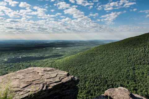 This Photography Hike Is One Of The Most Unique Experiences You Can Have In New York