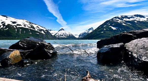 Here Are 11 Of The Most Beautiful Lakes In Alaska, According To Our Readers.