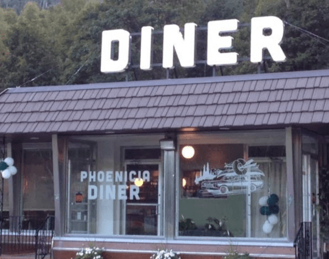 The Hidden Gem Diner In New York, The Phoenicia Diner, Has Out-Of-This-World Food
