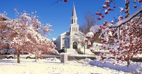 This Tiny Massachusetts Town Is The Grandest Winter Wonderland You’ll Ever Visit