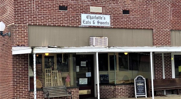 This Tiny, Unassuming Bake Shop In Arkansas Serves A Smoked Turkey Sandwich To Die For