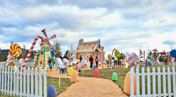 The Magical Christmas Gingerbread Village In Texas Where Everyone Is A Kid Again