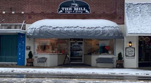 The Roasted Pepper And Smoked Gouda Soup From The Mill Coffee and Eatery In North Carolina Has A Cult Following, And There’s A Reason Why