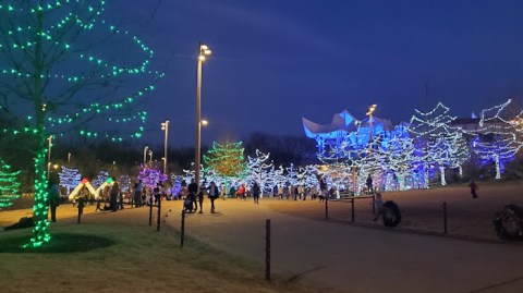 Celebrate Christmas Day In The Most Magical Way At This Winter Wonderland In Oklahoma