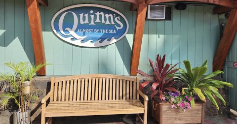 The Hidden Gem Seafood Spot In Hawaii, Quinn's, Has Out-Of-This-World Food