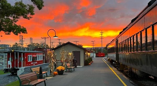 Enjoy A Scenic Train Ride And Spend The Night In A Railroad-Themed Inn In Pennsylvania