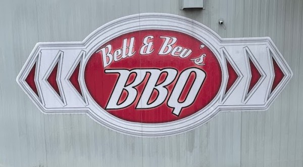 Some Of The Most Mouthwatering BBQ In Iowa Is Served At This Unassuming Local Gem