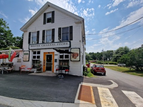 This Old-Time General Store Is Home To One Of The Best Bakeries In Maine