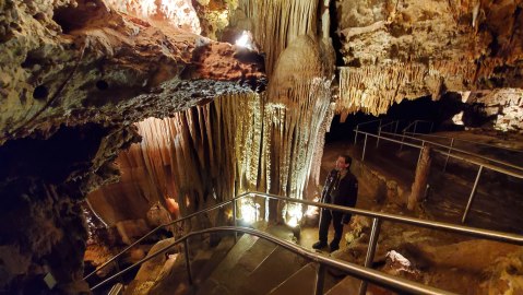 There Is A Cave In Missouri That Look Just Like Mammoth Cave, And It’s A Must-Visit