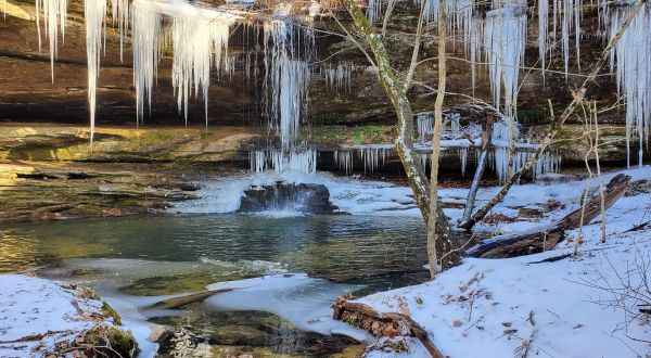 The Natural Area In Missouri That Transforms Into An Ice Palace In The Winter