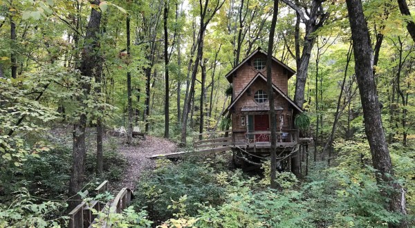 There’s A Treehouse Vrbo In Illinois And It’s Just Like Spending The Night Sailing Through The Jungle