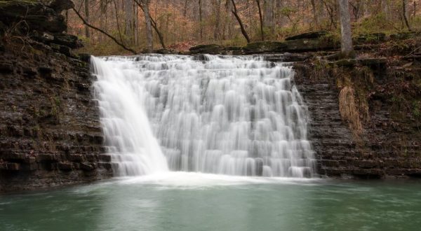 Arkansas’ Scenic Waterfall Loop Will Take You To 13 Different Waterfalls