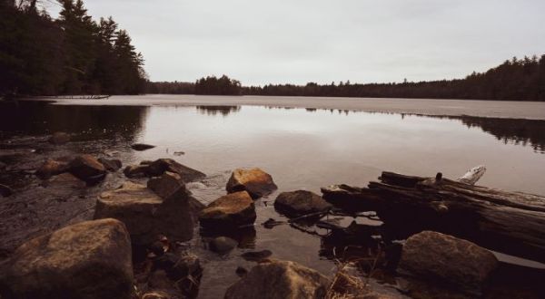 There’s A Lake In Maine That Looks Just Like China Lake, But Hardly Anyone Knows It Exists