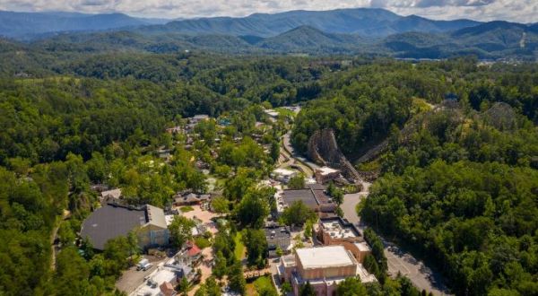 With Attractions Galore, The Small Town Of Pigeon Forge, Tennessee Is Perfect For A Family Getaway