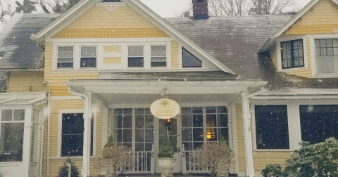 Few People Know One Of The Nicest Restaurants In America Is Hiding In Small-Town Connecticut