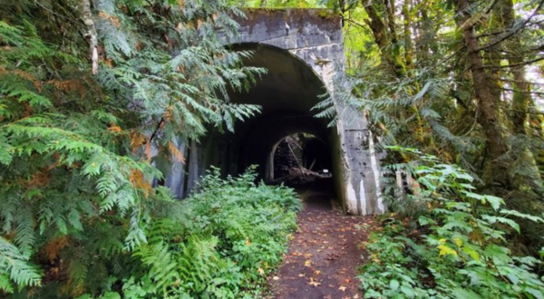 The Creepiest Hike In Washington Takes You Through The Ruins Of An Abandoned Railroad Tunnel