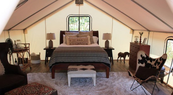 There’s A Safari-Themed Vrbo In Southern California And It’s Just Like Spending The Night In Africa