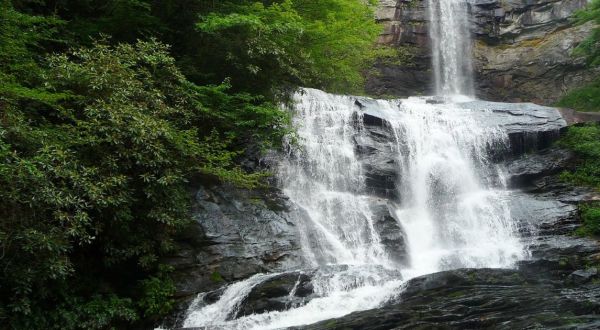 20 Stunning Waterfalls in South Carolina That Will Leave You Breathless