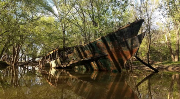 An Abandoned Ship That Once Welcomed Madonna Has Sat In A Kentucky Creek For Over 30 Years
