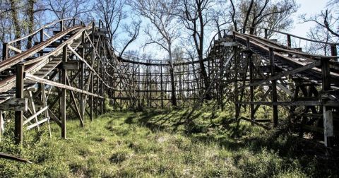 The Photos Of The Abandoned Williams Grove Amusement Park In Pennsylvania Are Chilling