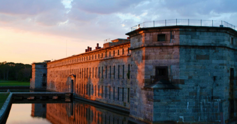 This Abandoned Fort In Delaware Is One Of The Most Haunted Places In The World