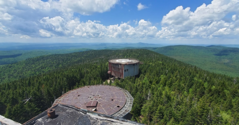 This Abandoned Radar Base In Vermont Is Dangerously Creepy