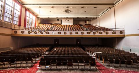 10 Staggering Photos Of An Abandoned High School That Once Stood In Detroit