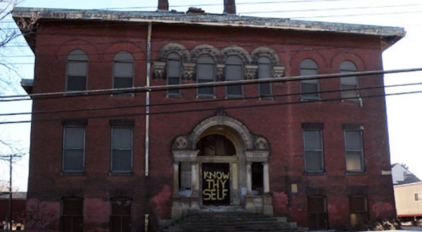 The Remnants Of Abandoned Larimer School In Pittsburgh Are Hauntingly Beautiful