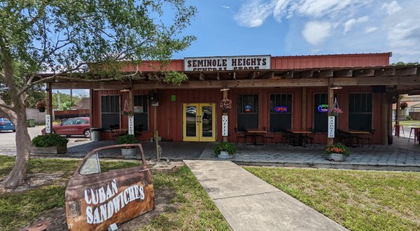 This Old-Time General Store Is Home To The Best Sandwiches In Florida