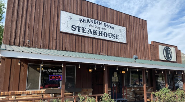 Eat Juicy Steaks At This Rustic Restaurant In Utah