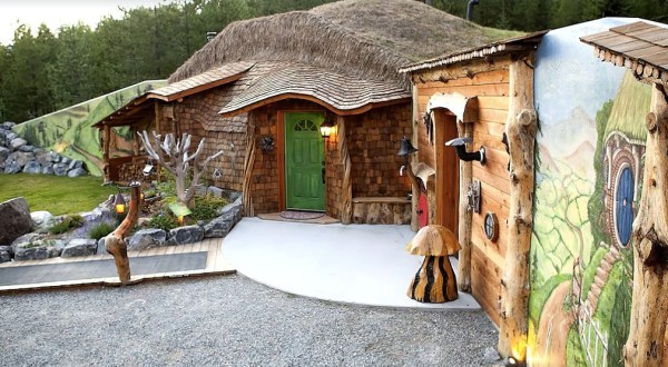 There’s A Hobbit Themed Vrbo In Montana And It’s Just Like Spending The Night In The Shire