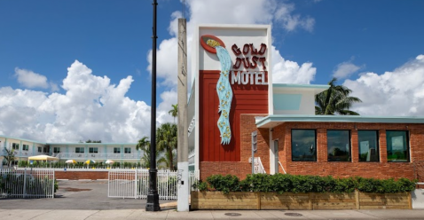 The Quirky Motel In Florida You Never Knew You Needed To Stay At