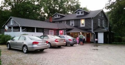 This Family Restaurant In Virginia Is Worth A Trip To The Country