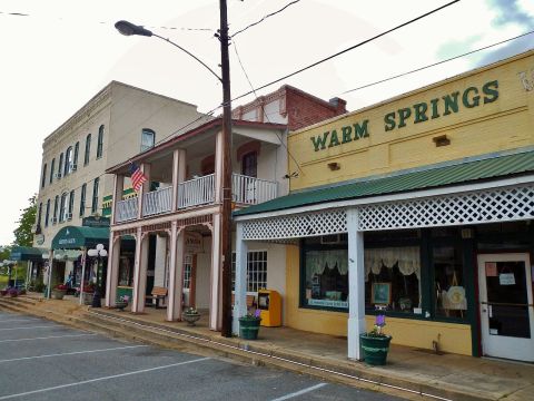 A President Used To Live In This Tiny Georgia Town To Experience Its Healing Mineral Waters