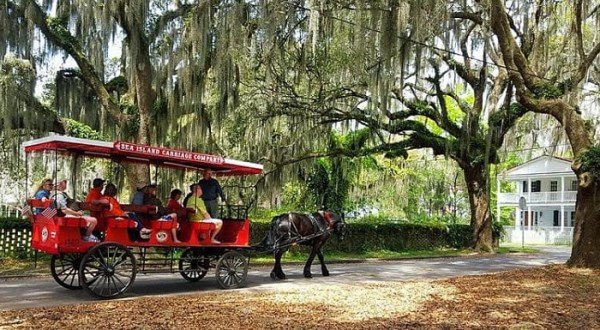 Beaufort, South Carolina Is Being Called One Of The Best Small Town Vacations In America