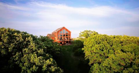 Here Are The 15 Absolute Best Places To Stay In Iowa