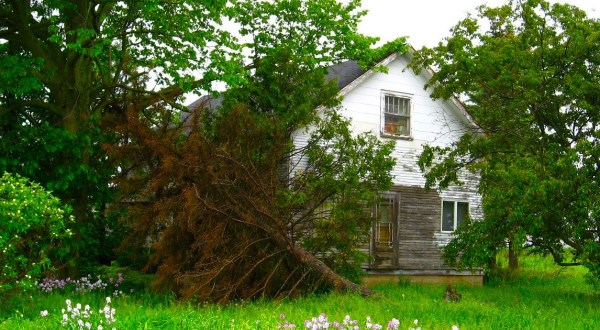13 Abandoned Buildings Across Wisconsin That Are Creepy Yet Beautiful
