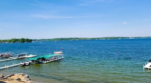 The Largest Natural Lake In Indiana Is A Beautiful Piece Of Living History